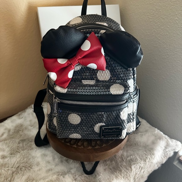 Disney Polka Dot Backpack with Red Minnie Bow and Ears - Picture 1 of 6